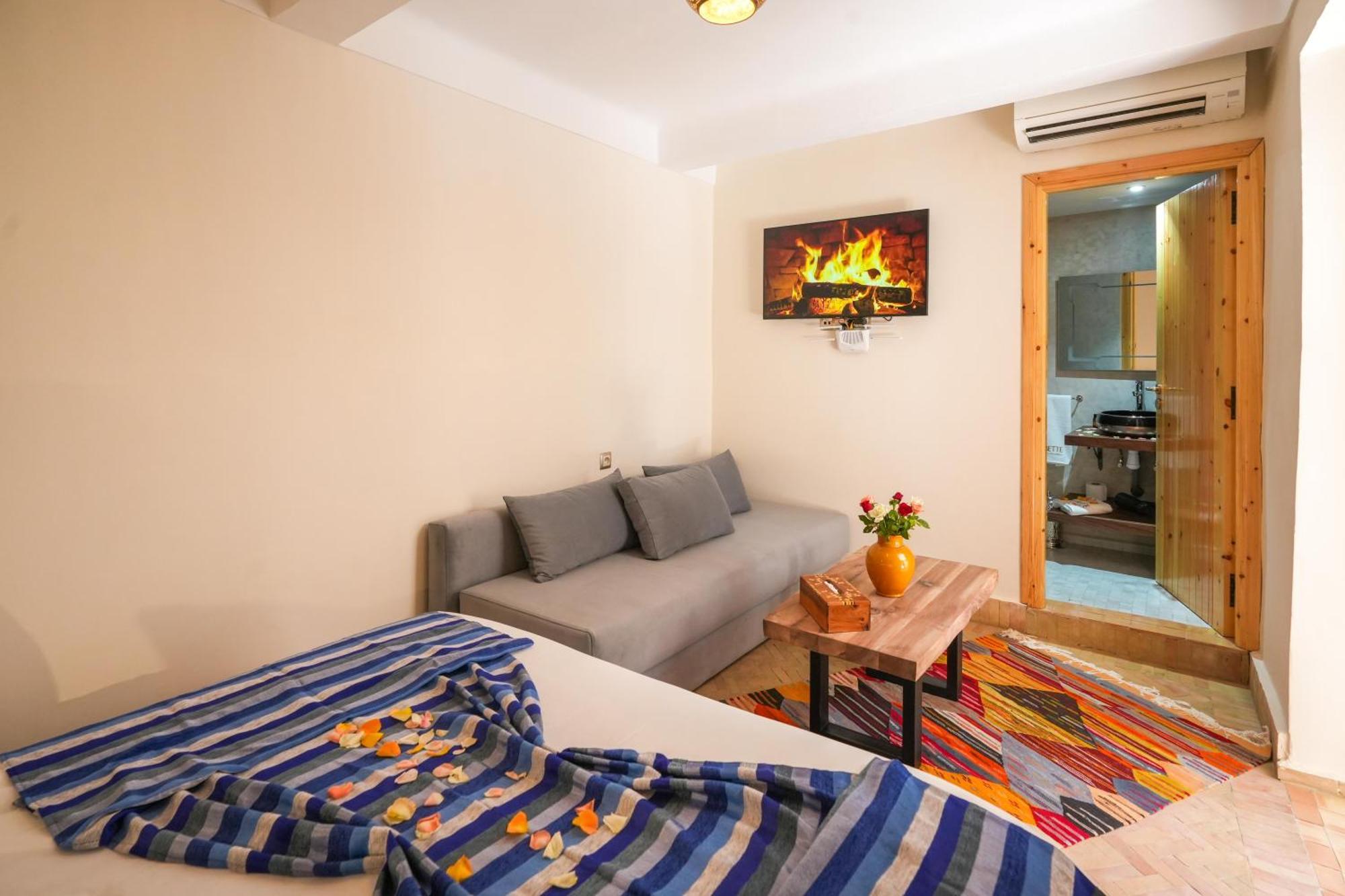 Riad Babette As-Sawíra Exteriér fotografie