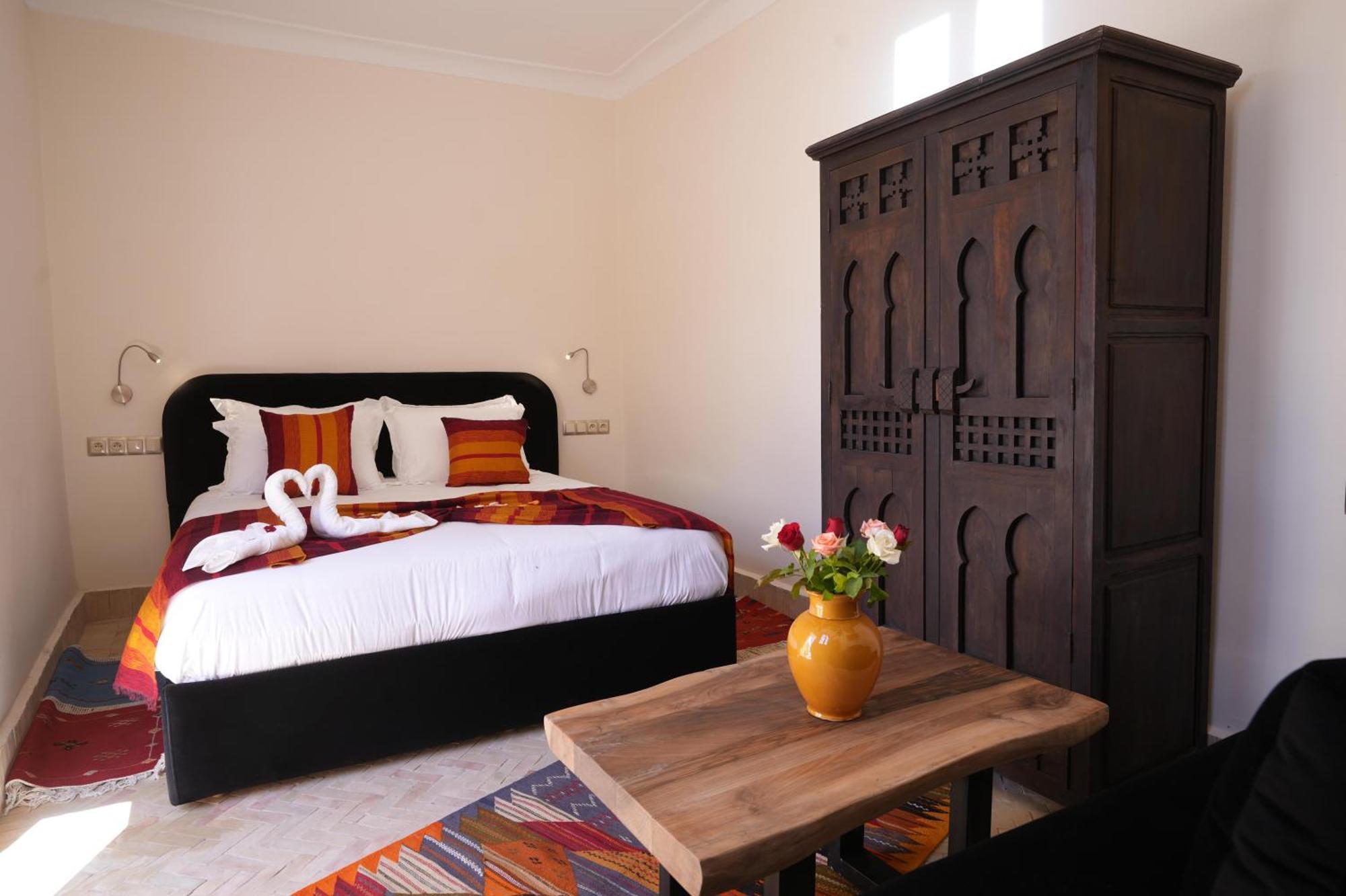 Riad Babette As-Sawíra Exteriér fotografie