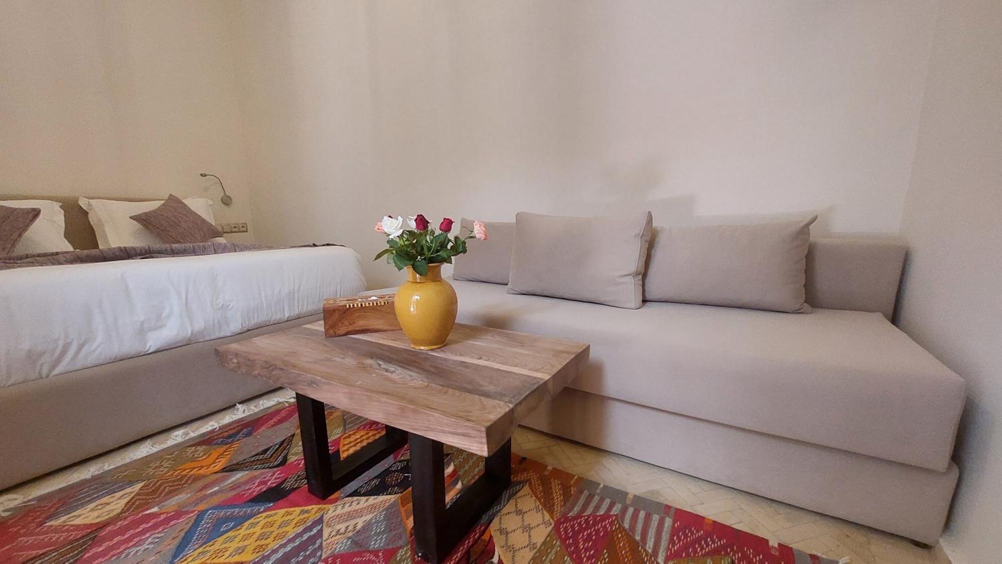 Riad Babette As-Sawíra Exteriér fotografie
